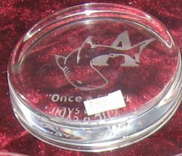 custom engraved paperweights
