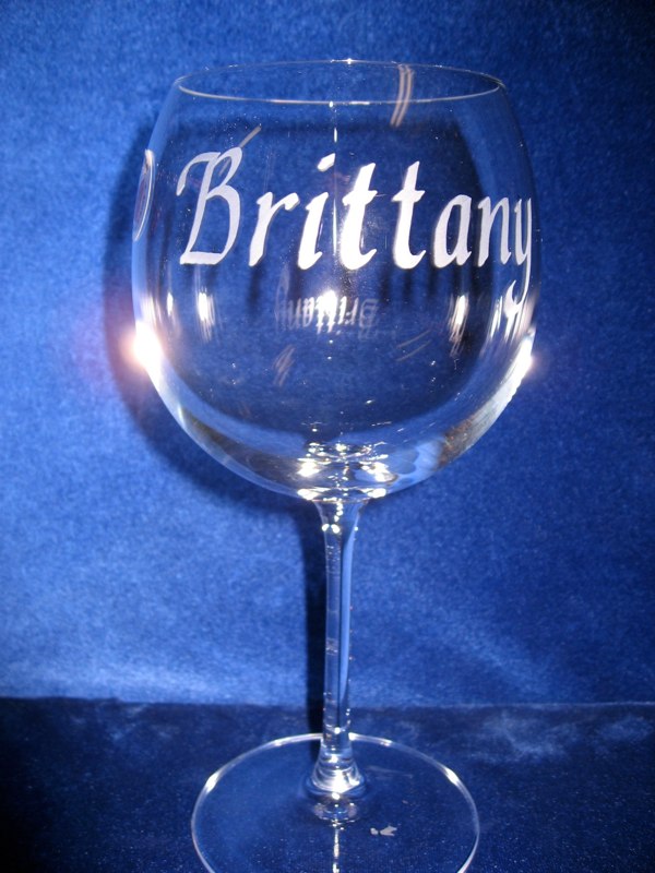 Selection Crystal Red Wine Glass